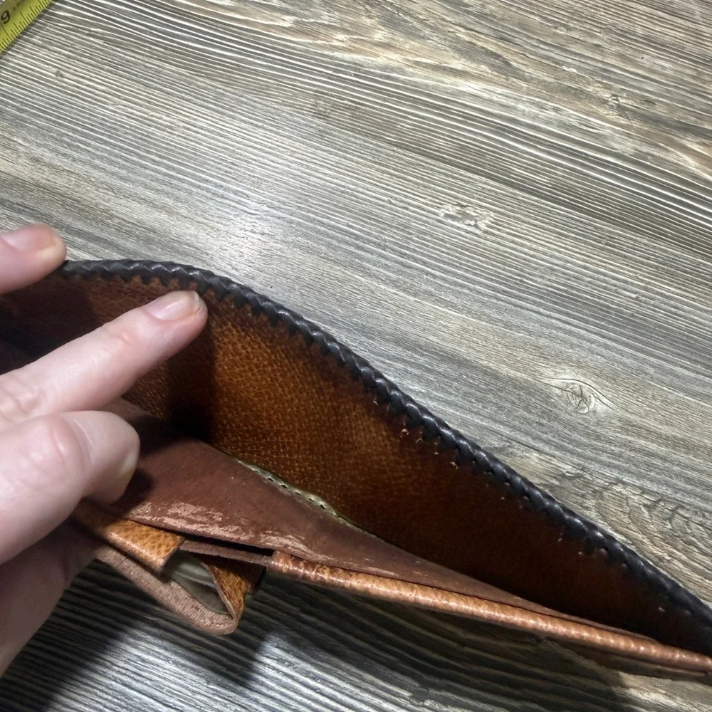 Vintage Hand Tooled Leather Fisherman Bass Wallet Whipstitch Bifold BrownWestern